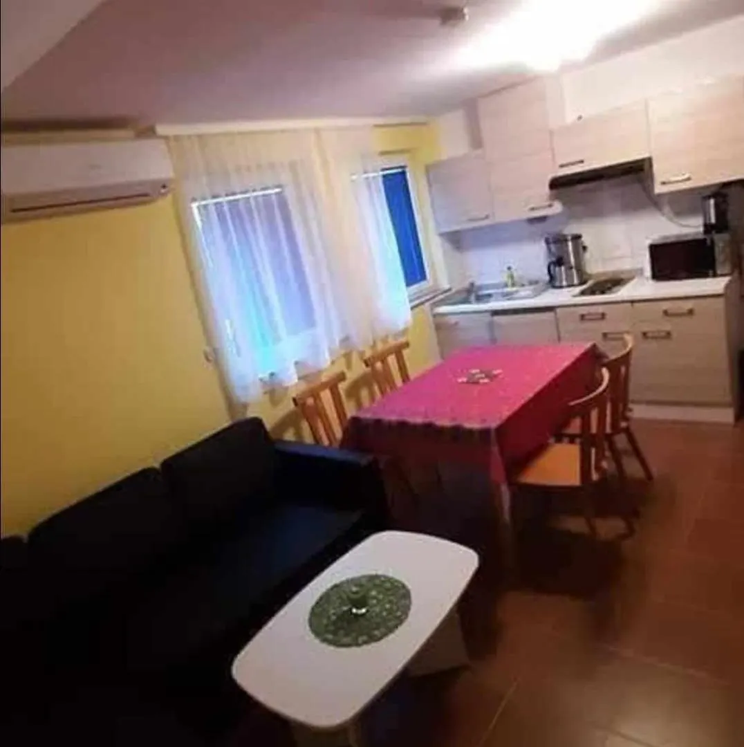 Apartment Katavic Kavran 0*,